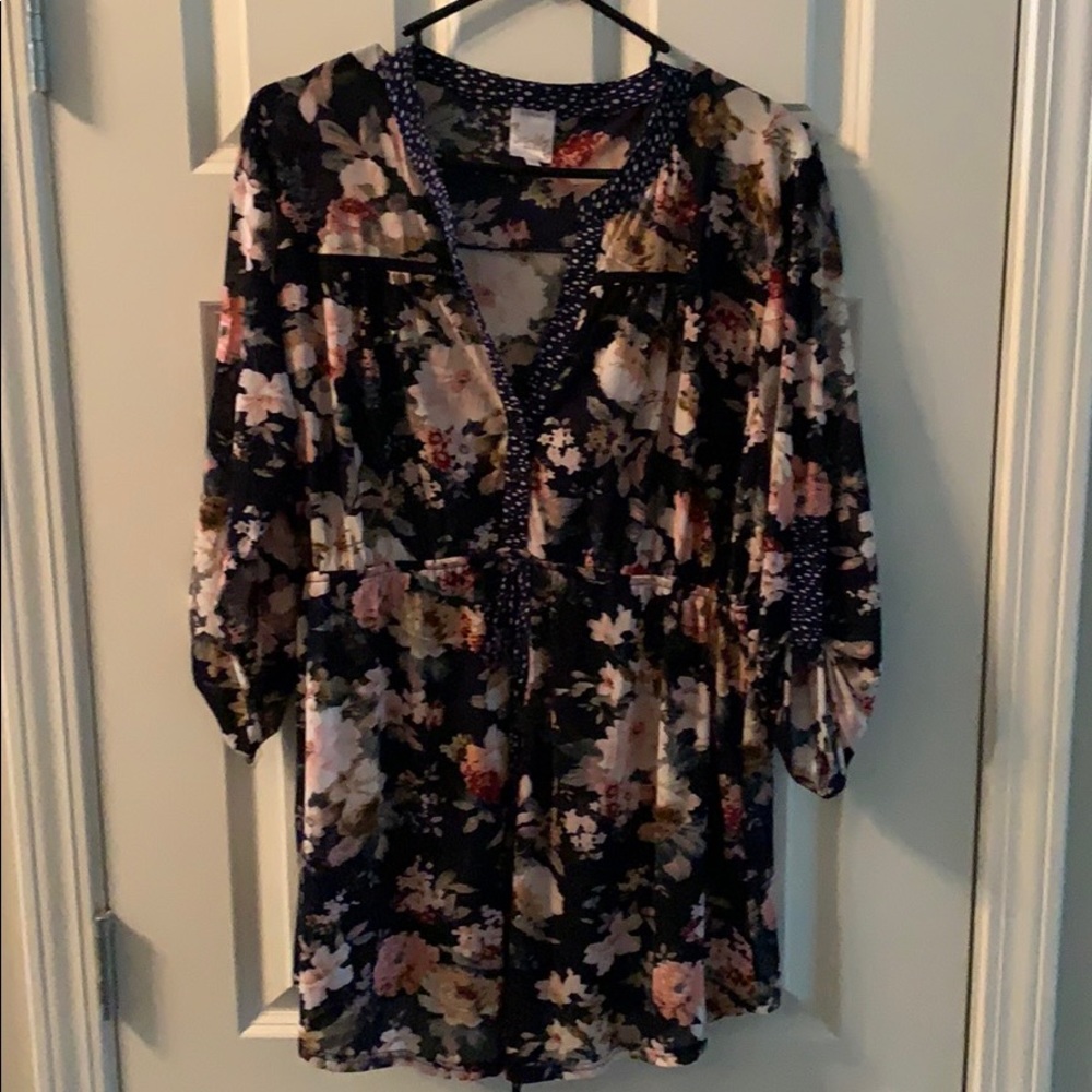 Siren Lily XL Floral Maternity Top